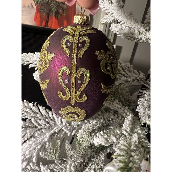 Burgundy & Gold Parzenica Christmas Glass Ornament Hand Decorated with Jewel 5” - Picture 5 of 12